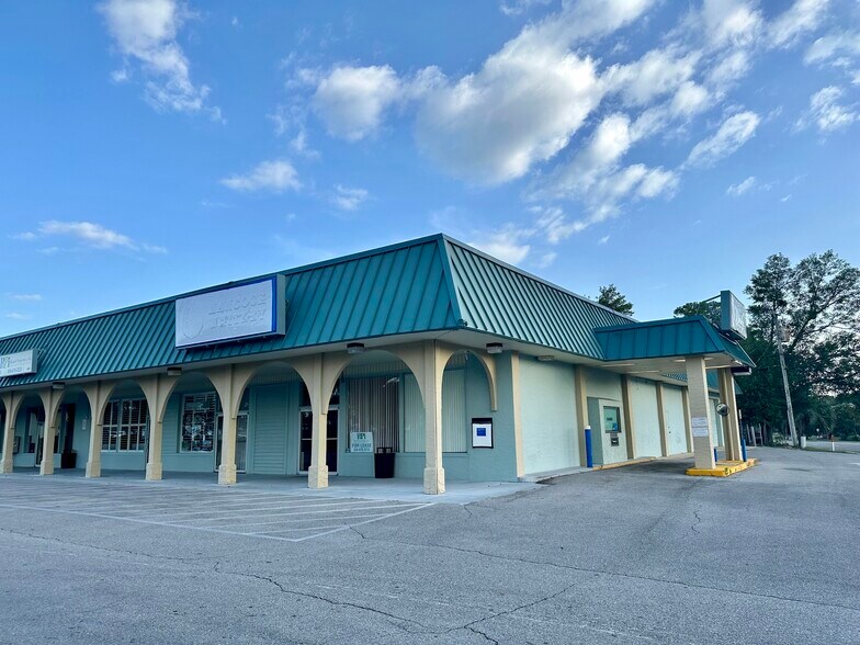 Primary Photo Of 1039 John Sims Pky E, Niceville Storefront For Lease