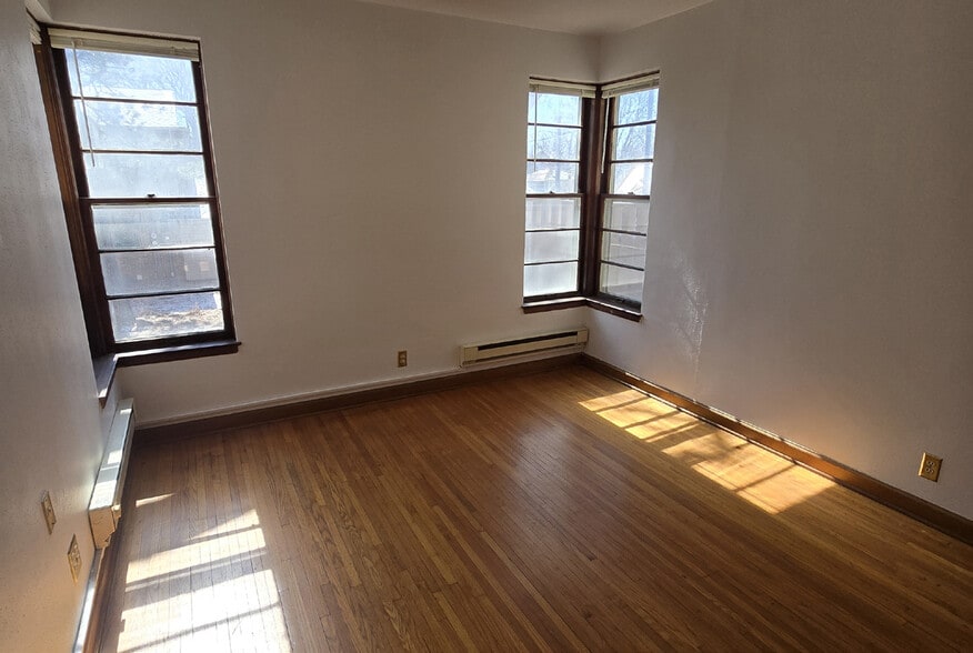 More Photos Of 703 S Summit Ave, Sioux Falls Apartments For Sale