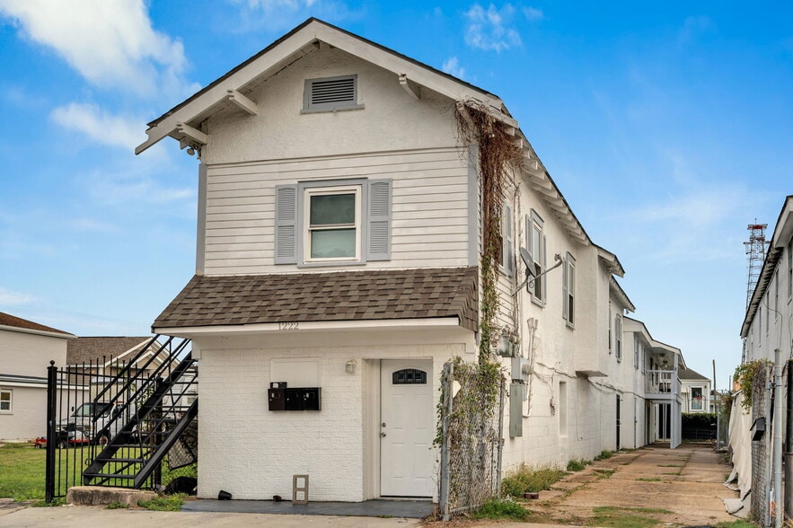 More Photos Of , New Orleans Unknown For Sale