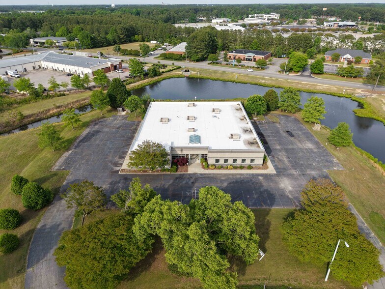 More Photos Of 230 N Equity Dr, Smithfield Medical For Lease