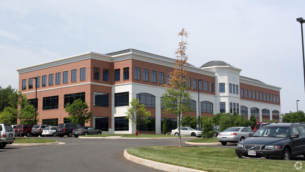 More Photos Of 600 Peter Jefferson Pky, Charlottesville Medical For Sale