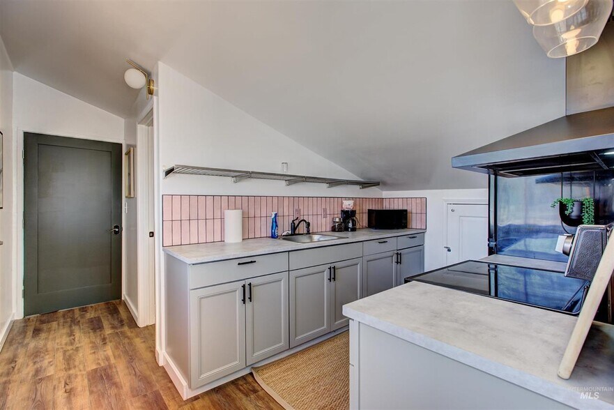 More Photos Of 101 Montgomery St, Idaho City Storefront Retail Residential For Sale