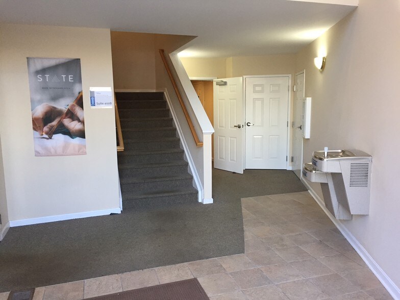 More Photos Of 7800 Laurel Ave, Madeira Medical For Lease
