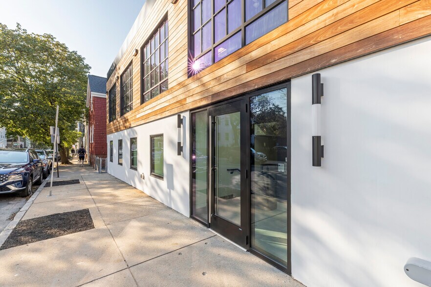 More Photos Of 15-17 Winter St, Cambridge Office For Lease