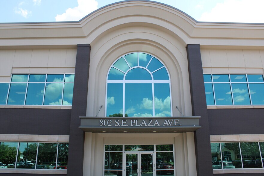 More Photos Of 802 SE Plaza Ave, Bentonville Office For Lease