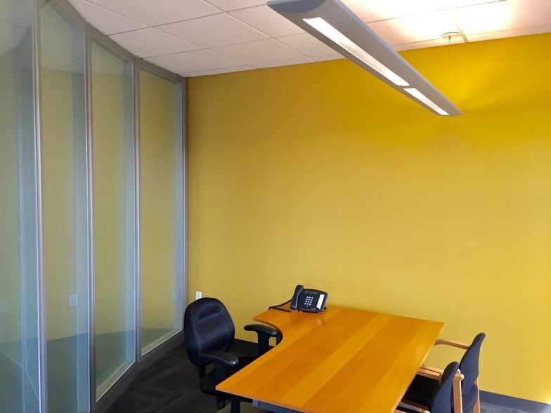 More Photos Of 275 Joliet St, Dyer Office For Sale