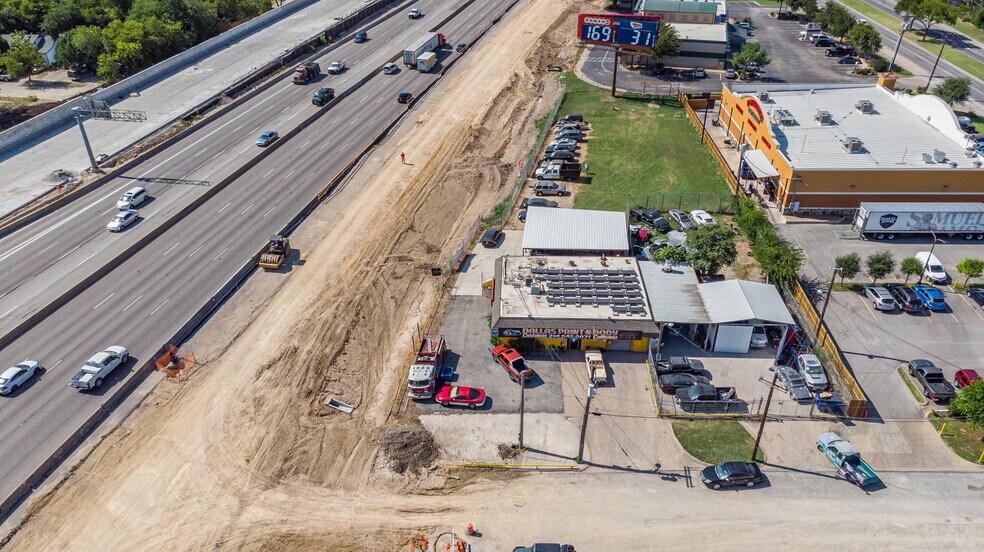 Primary Photo Of 410 W Elmore Ave, Dallas Auto Dealership For Sale