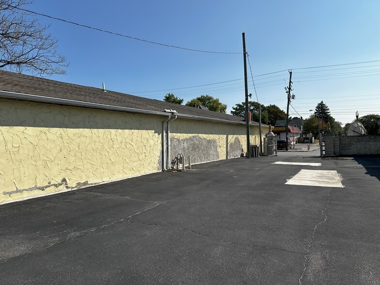 More Photos Of 1653 Parsons Ave, Columbus Religious Facility For Sale