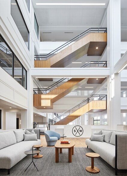 More Photos Of 11095 Viking Dr, Eden Prairie Office For Lease