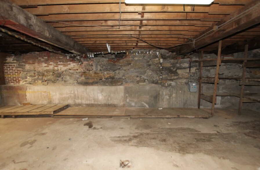 More Photos Of 74 Water St, Worcester Warehouse For Sale