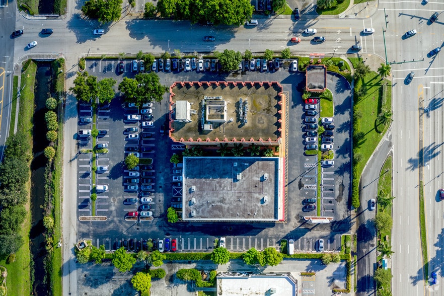 More Photos Of 2001 Palm Beach Lakes Blvd, West Palm Beach Medical For Lease