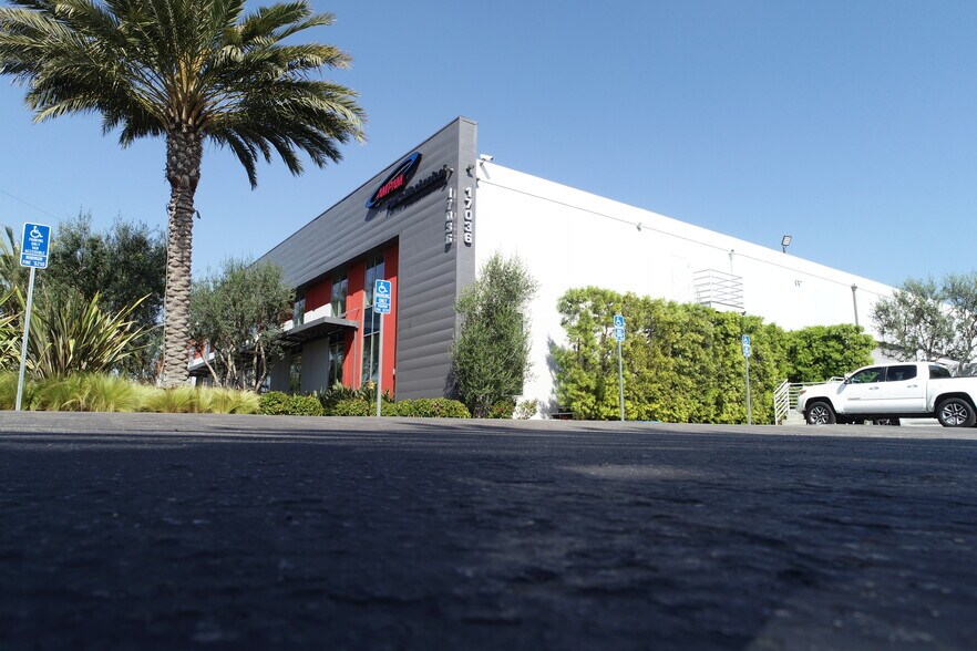 More Photos Of 17036 Avalon Blvd, Carson Manufacturing For Sale