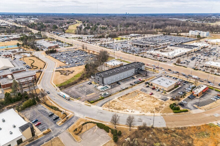 More Photos Of 2270 N Germantown Pky, Cordova Hotel For Sale