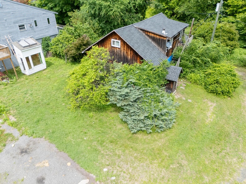 More Photos Of 329 Kent Rd, New Milford Apartments For Sale