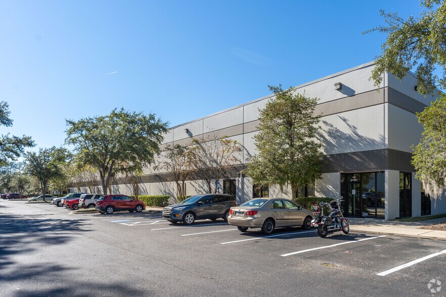More Photos Of 13910 Alvarez Rd, Jacksonville Unknown For Lease