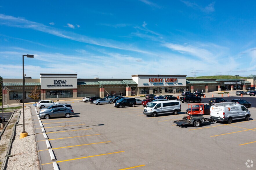 More Photos Of 2308-2406 S Green Bay Rd, Racine General Retail For Lease