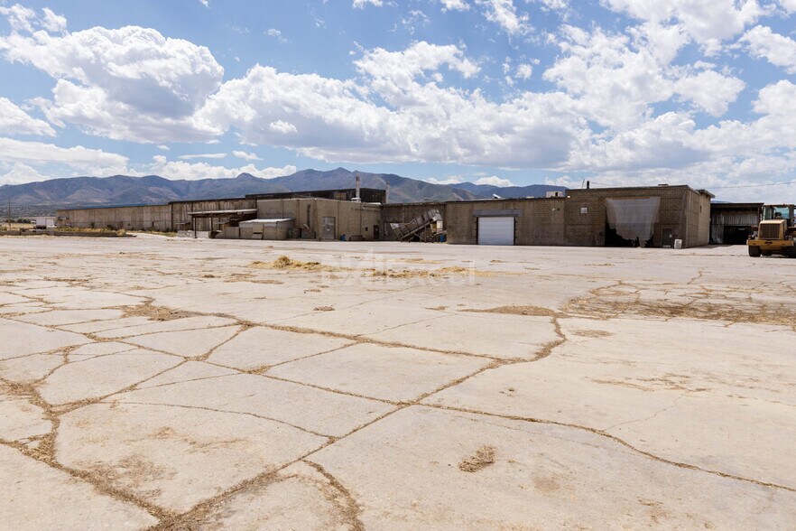 More Photos Of 550 S 1100 W, Fillmore Warehouse For Sale