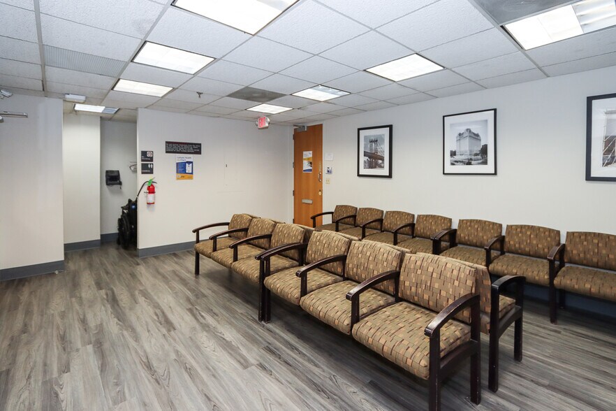 More Photos Of 233 E Shore Rd, Great Neck Medical For Lease