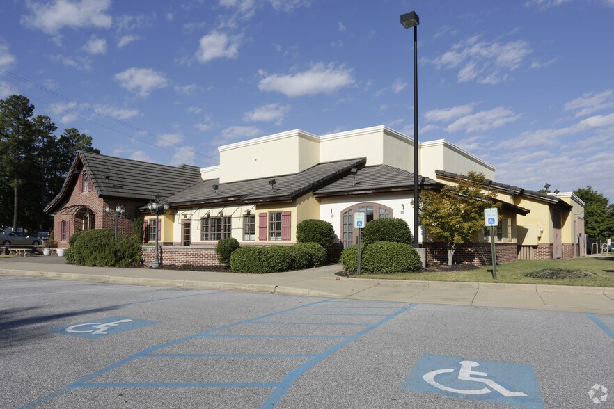 More Photos Of 1133 Woodruff Rd, Greenville Restaurant For Lease