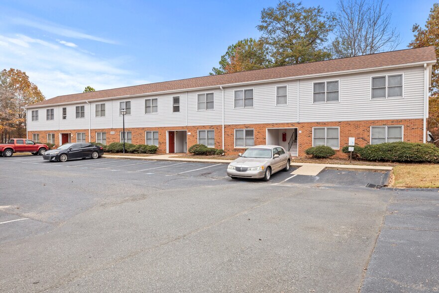 More Photos Of 3456-3480 Jondon Ln, Gastonia Apartments For Sale