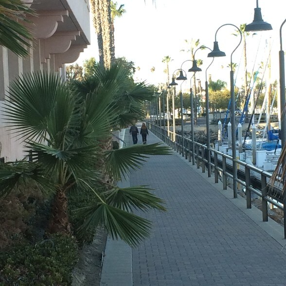 More Photos Of 2500 Via Cabrillo Marina, San Pedro Office For Lease