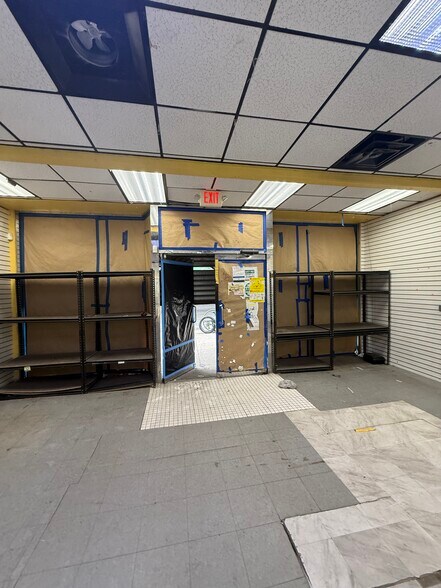 More Photos Of 3863-3865 Tenth Ave, New York Office For Lease