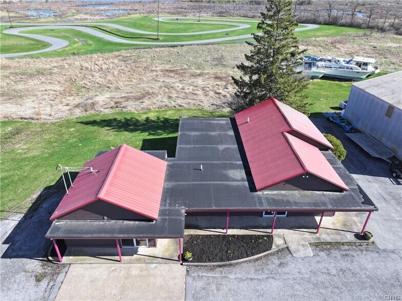 More Photos Of 43748/43752 NY-12 Rt, Alexandria Bay Freestanding For Sale