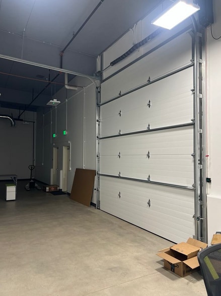 More Photos Of 6151 Pacific St, Rocklin Manufacturing For Sale