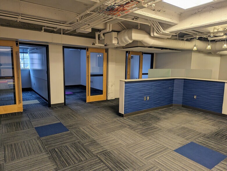 More Photos Of 157 S Howard St, Spokane Office For Lease