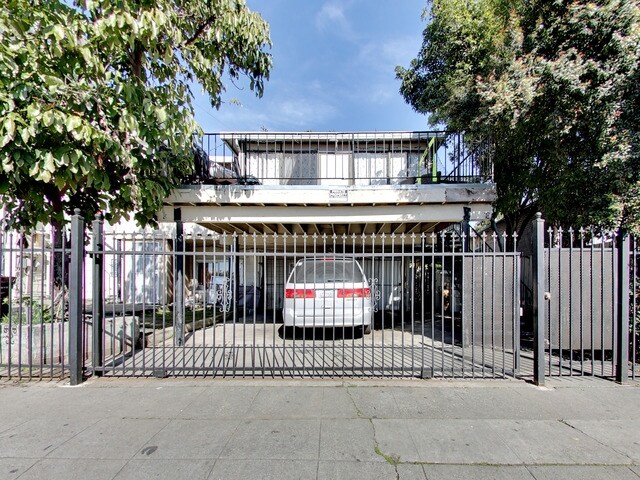 More Photos Of 1718 High St, Oakland Apartments For Sale