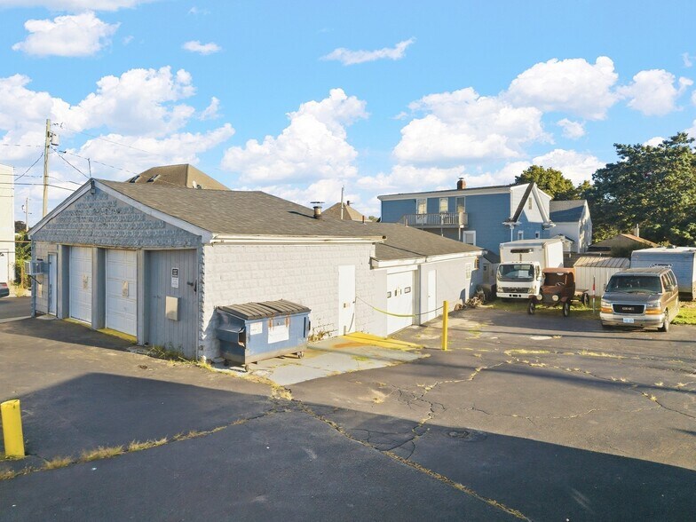 More Photos Of 11 Sheridan St, Dartmouth Industrial For Sale