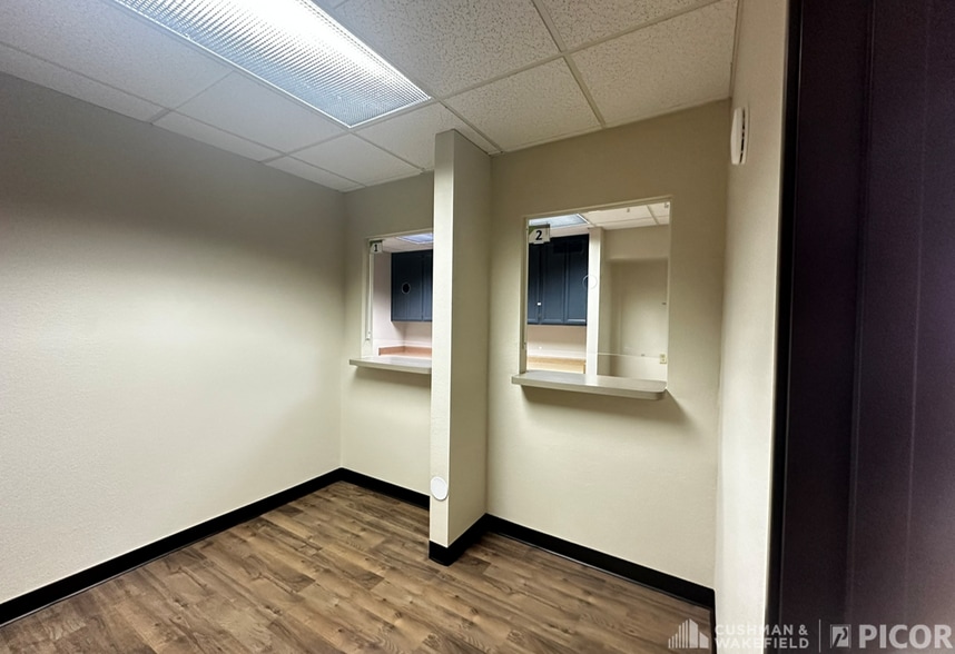 More Photos Of 6628 E Carondelet Dr, Tucson Medical For Sale