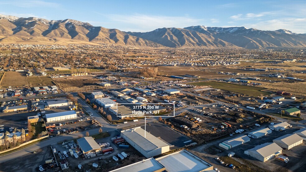 More Photos Of 3775 N 200 W, Hyde Park Service For Lease