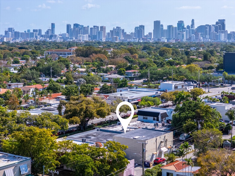 More Photos Of 2292 SW 22nd St, Miami Freestanding For Sale