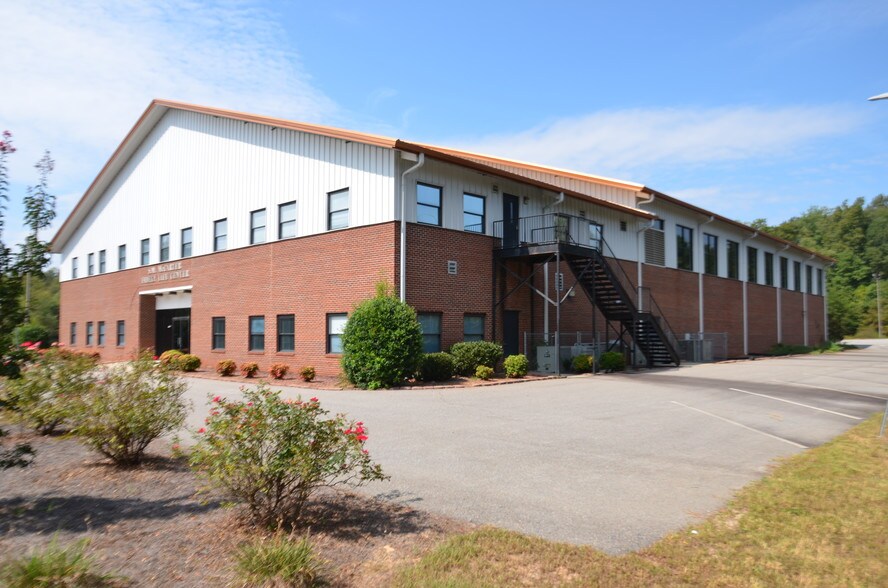 More Photos Of 5095 Lansing Dr, Winston-Salem Religious Facility For Sale