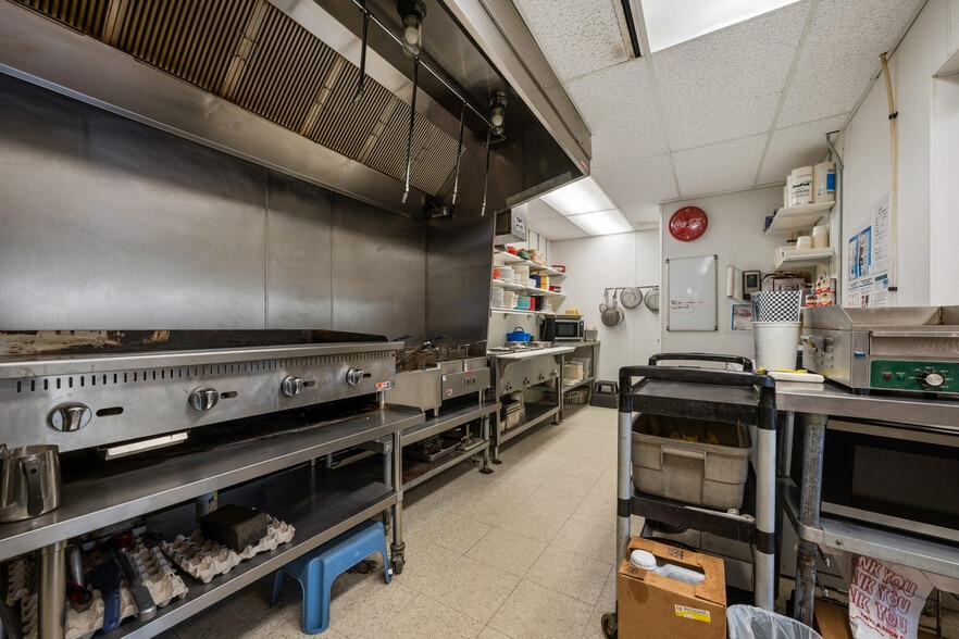 More Photos Of 822 Main St, Walsenburg Restaurant For Sale