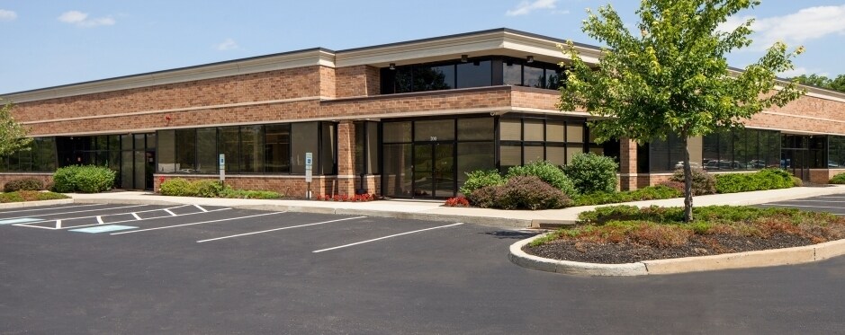 More Photos Of 412 Creamery Way, Exton Research And Development For Lease