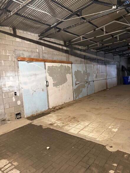 More Photos Of 5302 Mission Blvd, Jurupa Valley Storefront Retail Office For Sale