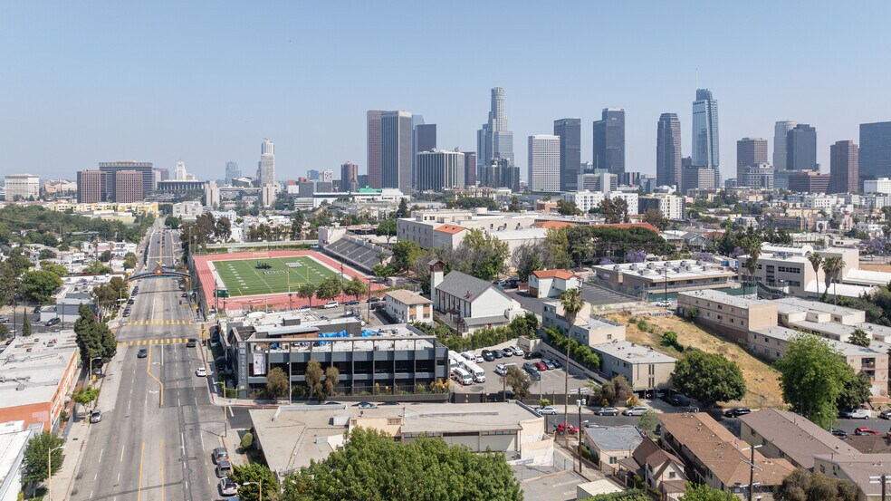 More Photos Of 1626 Beverly Blvd, Los Angeles Office For Sale