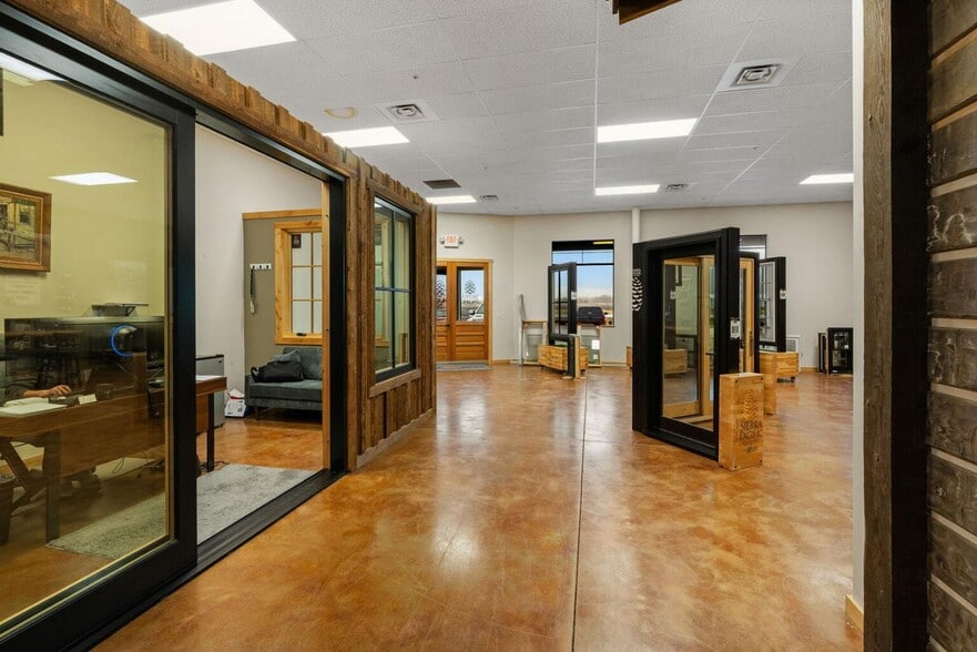 More Photos Of 81211 Gallatin Rd, Bozeman General Retail For Sale