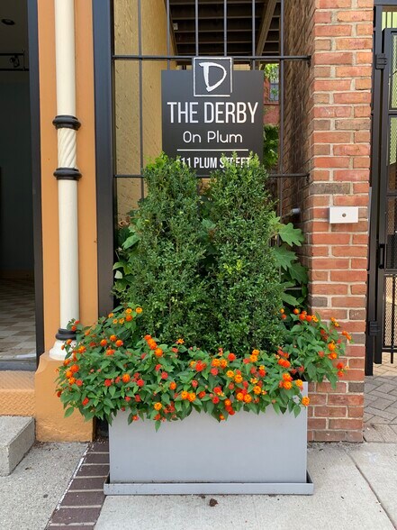 More Photos Of 411 Plum St, Cincinnati Loft Creative Space For Sale