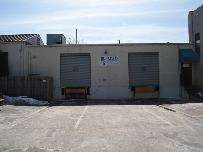 More Photos Of 50 W Powhattan Ave, Essington Light Manufacturing For Lease