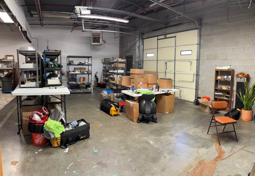 More Photos Of 3530-3560 S Main St, Salt Lake City Showroom For Lease