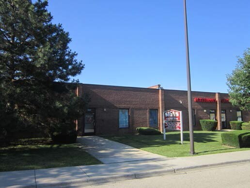 More Photos Of 1523-1529 Burgundy Dr, Streamwood Industrial For Lease