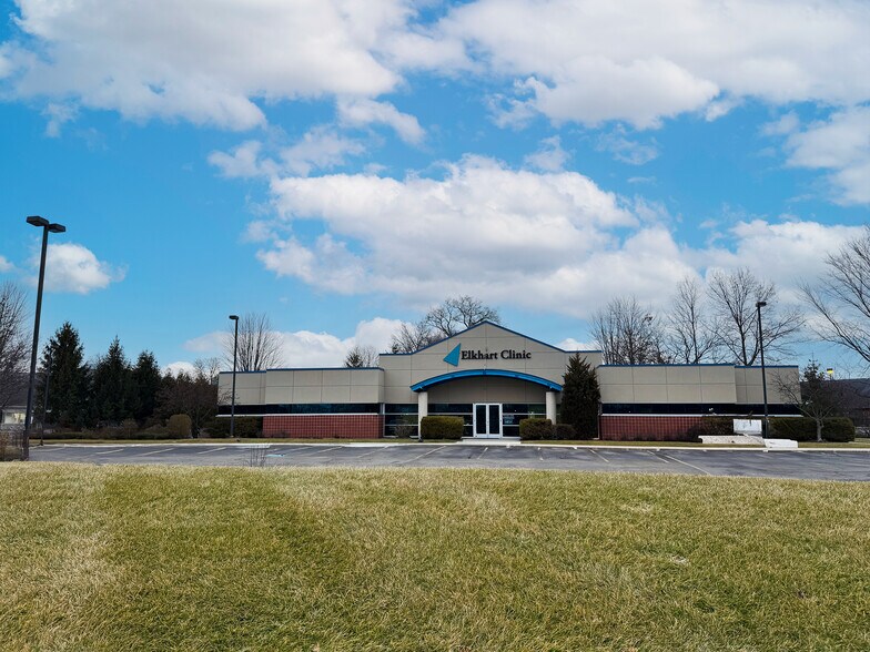 Primary Photo Of 410 Park Pl, Mishawaka Medical For Lease