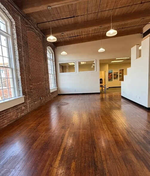 More Photos Of 200 N Greensboro St, Carrboro General Retail For Lease