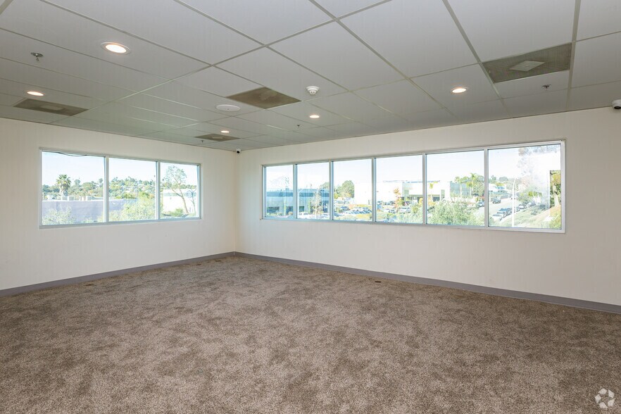 More Photos Of 2937 Norman Strasse Rd, San Marcos Warehouse For Lease