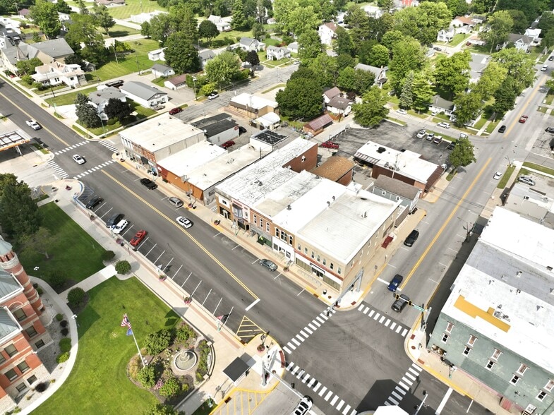 More Photos Of 106 N Orange St, Albion Storefront For Sale
