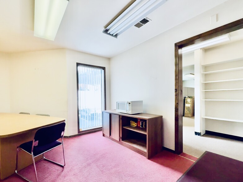 More Photos Of 272 Us Highway 206, Flanders Office For Sale