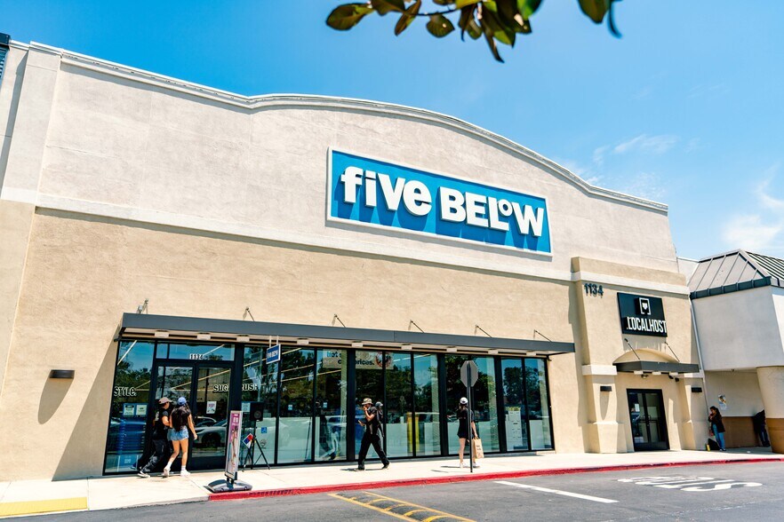 More Photos Of 1020-1160 S Harbor Blvd, Fullerton Unknown For Sale